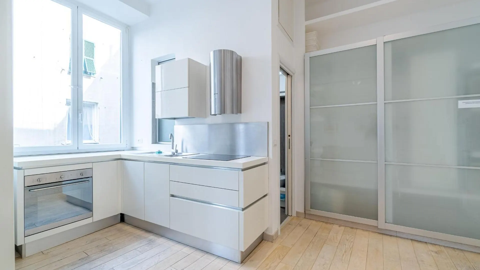 Apartment San Luca Exclusive Central Loft Genoa Italy