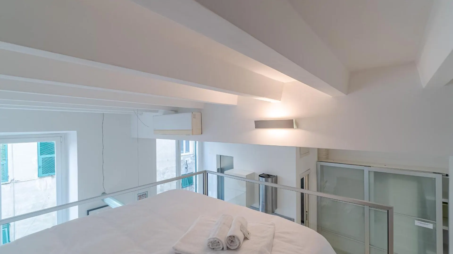 San Luca Exclusive Central Loft Genoa