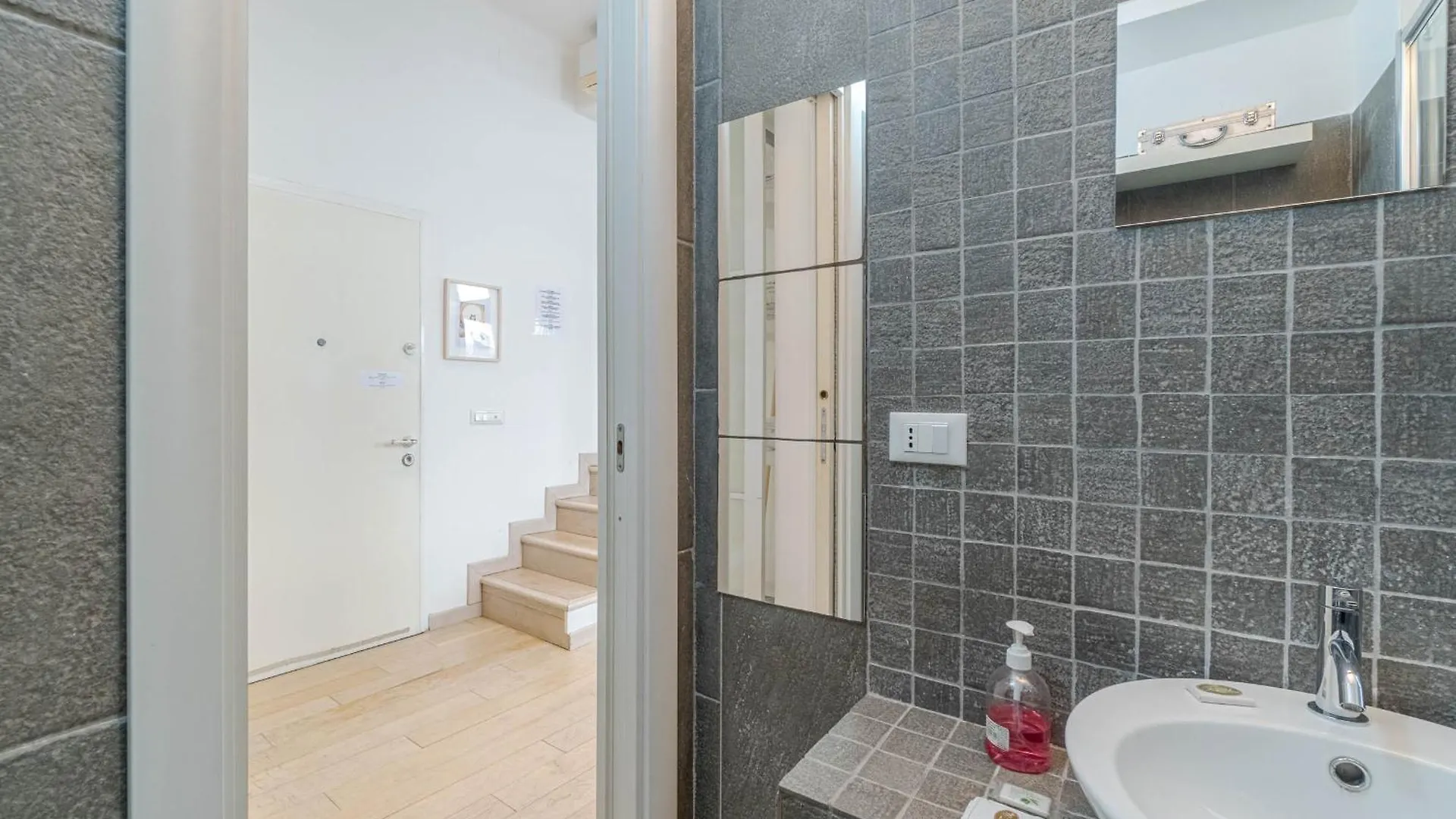 San Luca Exclusive Central Loft Genoa